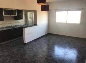 Departamento · 64m² · 3 Ambientes · Venta Departamento Ramos Mejia 3 Ambientes