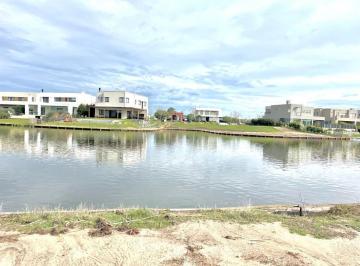 Terreno · 794m² · Excelente Lote a Agua en Venta! Barrio Ceibos, Se Puede Financiar!