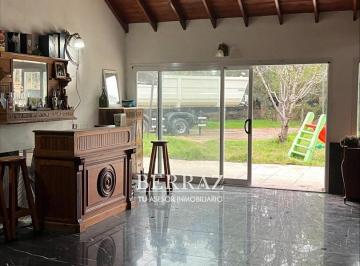 Quinta vacacional · 450m² · 5 Ambientes · 3 Cocheras · Casa Quinta en Venta 5 Ambientes en del Viso Pilar Sobre 3 Lotes Total de 3550 m²