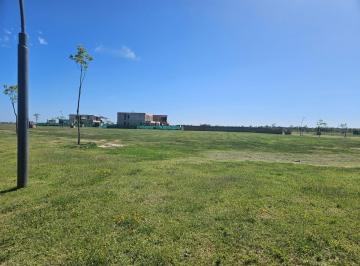 Terreno · 683m² · Terreno/lote Interno en Venta, Orientación Norte | Barrio Amarras, Puertos.