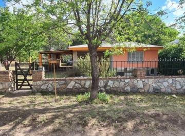 Casa · 142m² · 4 Ambientes · 2 Cocheras · Casa - Huerta Grande