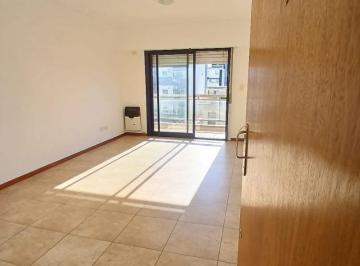 Departamento · 55m² · 2 Ambientes · 1 Cochera · Departamento a La Venta en Quilmes Centro - 2 Amb con Cochera