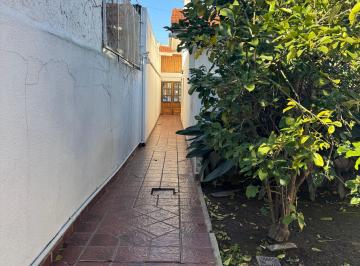 PH 205m² Venta Turdera · Amplia Casa Interna, 5 Ambientes en Turdera. Apto Credito.