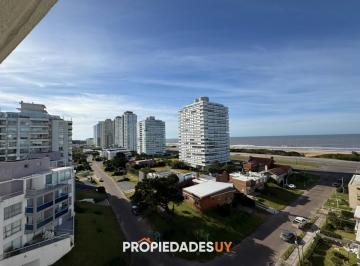 Foto1 · Departamento en Venta, Amplio, 3 Dorm + Dependencia