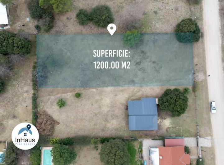 Terreno · 1200m²