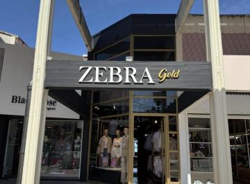Local comercial · 38m² · 2 Ambientes · Local en Venta en Guemes