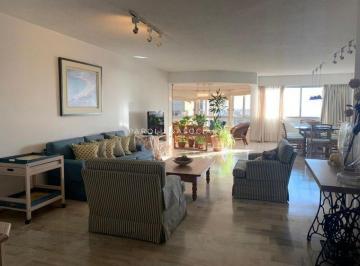 Foto1 · Apartamento de 3 Dorm. en Venta en Punta del Este.