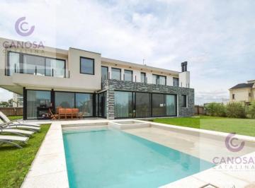 Casa · 350m² · 6 Ambientes · 2 Cocheras · Venta - Espectacular Casa de 6 Amb en Lagos de Canning