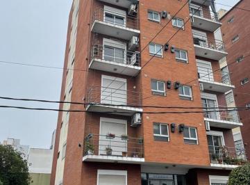 Departamento · 75m² · 3 Ambientes · Departamento - Lomas de Zamora