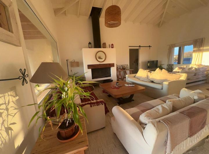 Casa · 181m² · 5 Ambientes