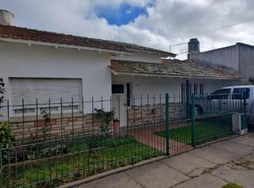 Imagen1 · Chalet 3 Amb con Quincho y Parque.