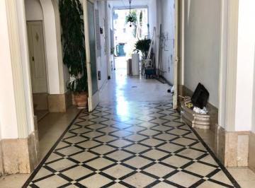 Casa · 668m² · 14 Ambientes · 1 Cochera · Casa en Centro Sur