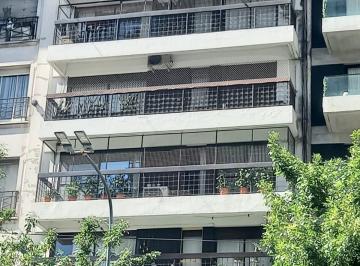 Departamento de 4 ambientes, Belgrano · Venta Excelente Departamento con Balcón Corrido. Cabildo Al 200. Belgrano, Capital Federal