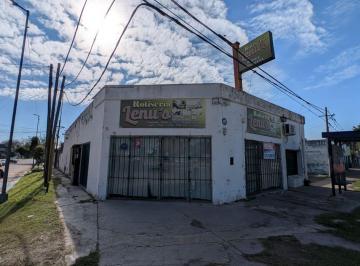 MOF-MOF-1388_2 · En Venta Local en Esquina en Corrientes Capital