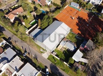 Bodega-Galpón · 600m² · Lotes a La Venta con Galpón en Gonnet