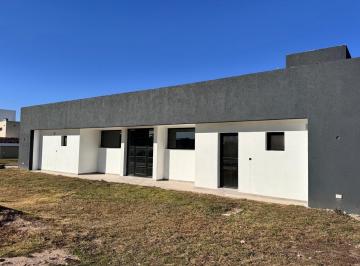 Casa de 3 ambientes, Potrero de Garay · Venta de Vivienda en Puerto del Águila - Viv0339