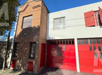 Casa · 3 Ambientes · 1 Cochera · Departamento en 57 Entre 25 y 26