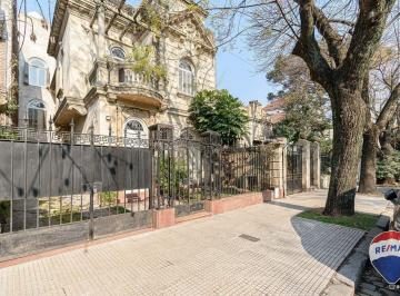 Casa · 511m² · 10 Ambientes · 4 Cocheras · Casa Venta 10 Amb Jardín Pileta 8,66x51 Belgrano R