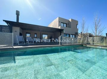 Casa de 6 ambientes, Costa Esmeralda · Casa en Alquiler Verano 2026 Costa Esmeralda Pileta