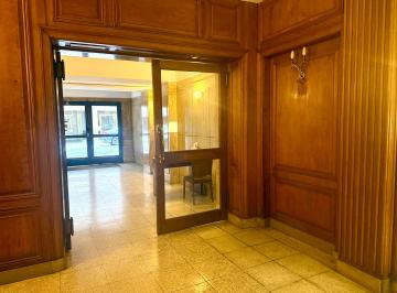 Departamento de 2 ambientes, Recoleta · Melo Entre Ayacucho y Junin - Impecable 2 Ambientes - Mucha Luz