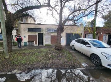 PH de 2 ambientes, Ituzaingó · Lote de 10x16.48 en Linda Zona Residencial.