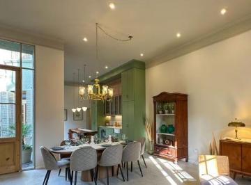 Casa · 146m² · 4 Ambientes · Casa en Venta