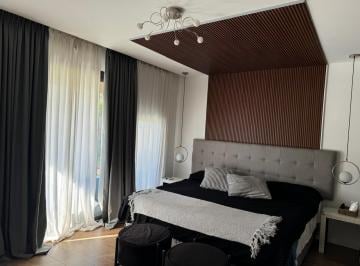 Casa de 4 ambientes, Esteban Echeverría · Casa en Venta de 3 Dorm. C/ Cochera en Lagos de Canning