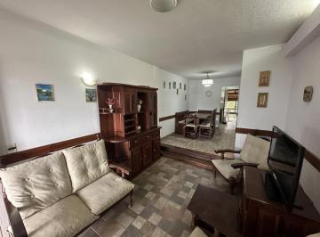Departamento · 145m² · 5 Ambientes · 1 Cochera · Departamento Triplex en Venta Salida a La Playa y Vista Al Mar Pinamar