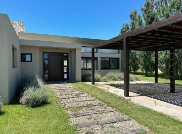 Casa de 5 ambientes, Costa Esmeralda · Casa en Alquiler – Costa Esmeralda | Disponible Verano 2026