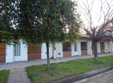 Casa de 4 ambientes, Bahía Blanca · Naposta 87, Vende Casa de Dos Dorm. y Cochera.