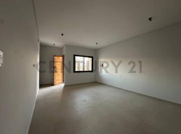 Casa · 75m² · 4 Ambientes · 1 Cochera · Casa en Venta Barrio Pinar del Sol IX