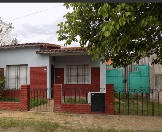 Casa · 70m² · 5 Ambientes