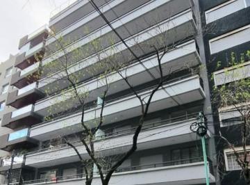 Departamento · 74m² · 3 Ambientes · Departamento 3 Amb con Balcón en Venta en Parque Chacabuco