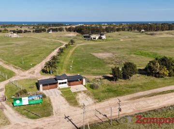 Departamento · 99m² · 3 Ambientes · 1 Cochera · Departamento 3 Ambientes en Barrio Lomas del Golf Quequen en Construcción