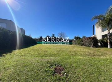 Terreno · 688m² · Lote en Venta de 688 m² Ayres Plaza, Pilar