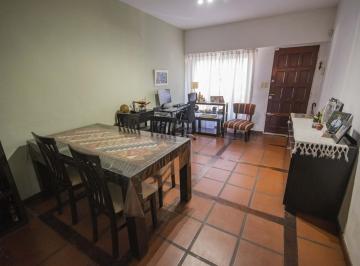 Casa · 67m² · 3 Ambientes · 1 Cochera · Casa 3 Ambientes Cochera Descubierta en Venta en Olivos