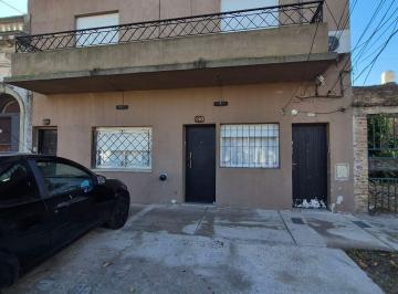 PH · 40m² · 2 Ambientes · PH de 2 Ambientes con Patio en Lomas de Zamora Este