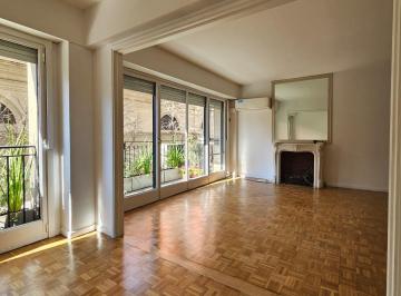 Departamento de 3 ambientes, Retiro · Departamento de 127 m² con 2 Habitaciones en Venta en Retiro, Cochera