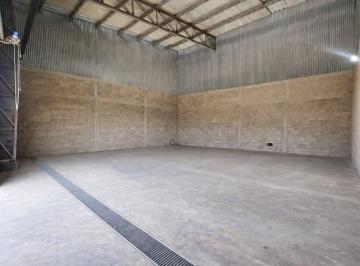 Bodega-Galpón · 154m² · Deposito en Venta y Alquiler en Tucuman