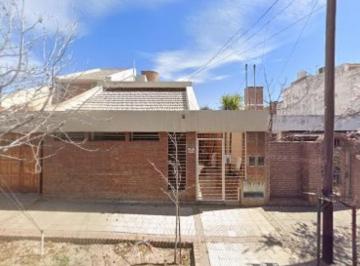 Departamento de 4 ambientes, Córdoba · Alto Alberdi - Haedo 700, 3d, Ptio, Gje $700 m - /