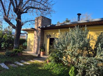 Casa de 3 ambientes, Rosario · Propiedad en Country Club Logaritmo, Ibarlucea.