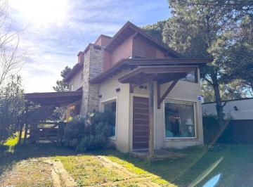 Casa de 5 ambientes, Costa del Este · Casa en Venta en Costa del Este