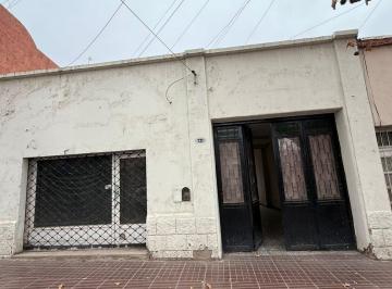 Terreno , Godoy Cruz · Gisela Zumer - Servicios Inmobiliarios - Vende: