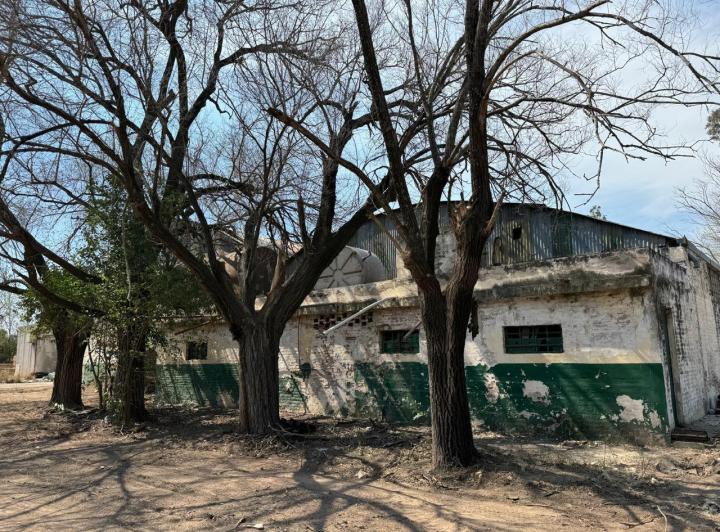 Local comercial · 1450m²