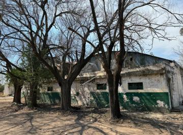 Local comercial · 1450m² · 2 Galpones en Venta - Escritura - Santa Rosa Al 100 - Quintas de Ferreyra