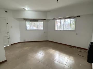 Departamento · 5 Ambientes · Departamento en Planta Baja