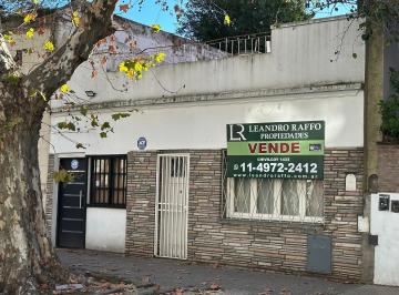 Casa de 5 ambientes, Floresta · Venta de Casa en Floresta Sobre Lote Propio