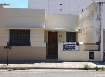 Casa de 4 ambientes, Lanús · Hermosa Casa de 4 Ambientes, en Una Sola Planta