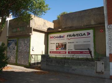 Local comercial · 130m² · 5 Ambientes · Terreno / Bordabehere 3800