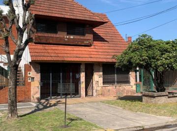 Casa de 4 ambientes, Lomas de Zamora · Casa de 4 Amb en 2 Plantas - Banfield